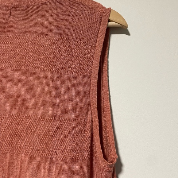 Cynthia Rowley  Sleeveless Open Front Vest - Medium - Picture 8 of 9